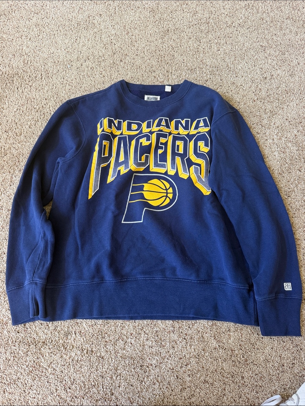 Unisex Vintage Style Indiana Pacers Crew Neck Sweatshirt Size Medium